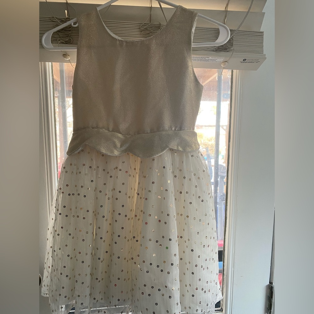 Girls dress Size 7/8